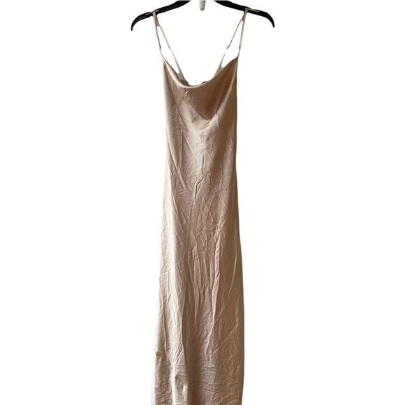 NWOT Show me your mumu Tuscany Maxi Slip Dress in champagne luxe satin Size M - Picture 5 of 11